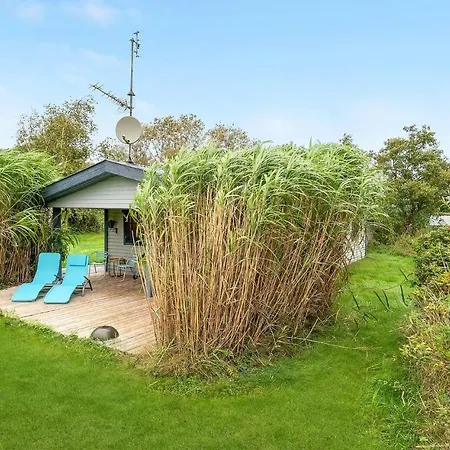 3 Bedroom Cozy In Ferienhaus