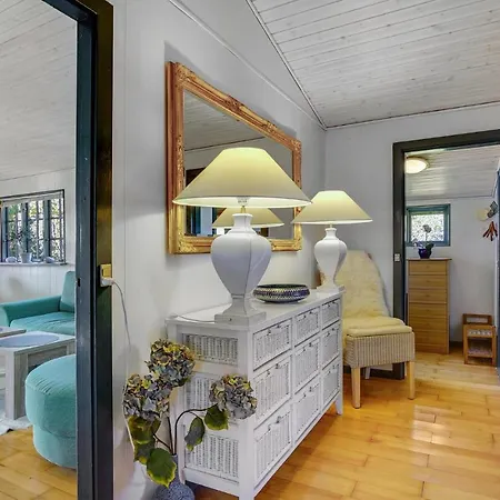 3 Bedroom Cozy In בית נופש