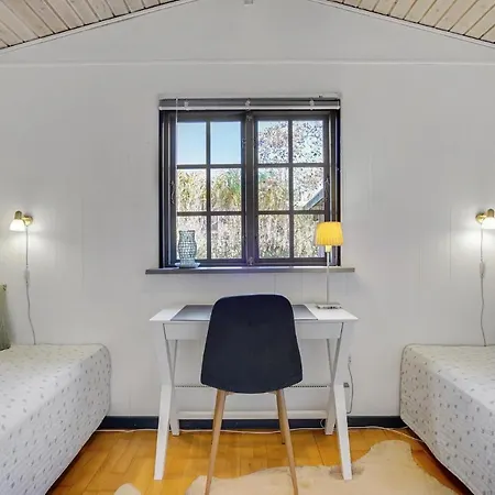 3 Bedroom Cozy In