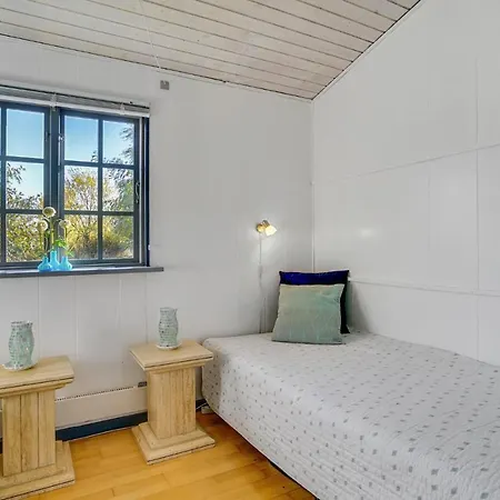 3 Bedroom Cozy In * Dannemare